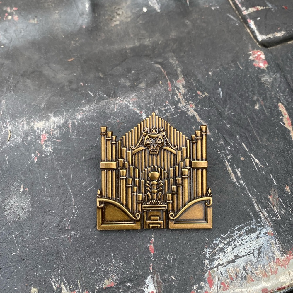 Disney Parks Trading Pin Belle’s Enchanted Christmas Organ